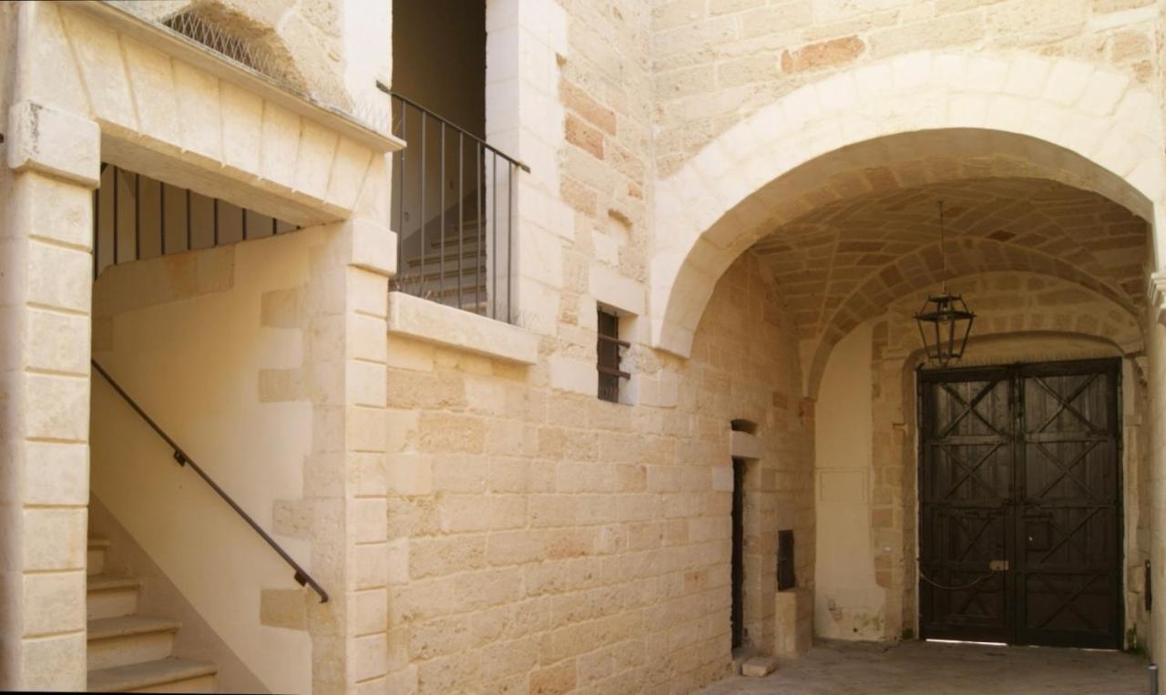 Palazzo De Carlo E Il Parco Dei 7 Pozzi Lecce Exterior foto